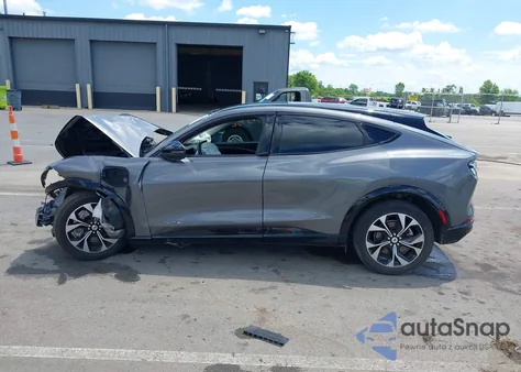 2021 Ford Mustang Mach-E Premium из США, поврежденный, VIN 3FMTK3SSXMMA00934